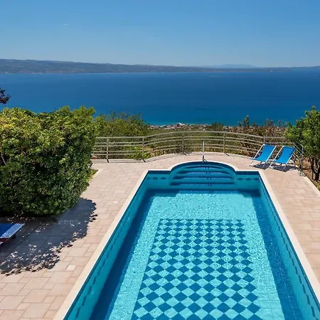Aquarius, Podstrana, Croatia Vila *